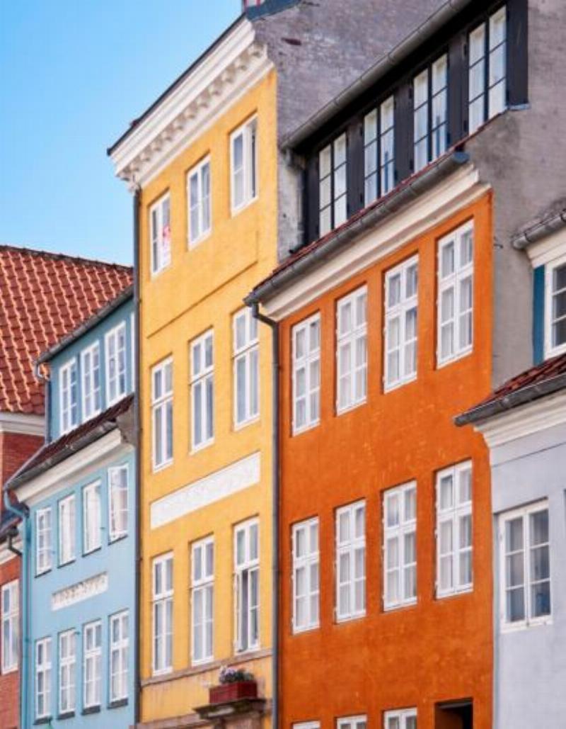 L'architecture moderne de Tallinn en harmonie avec sa vieille ville historique